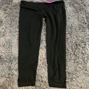 under armour leggings. purple and black, size XL.